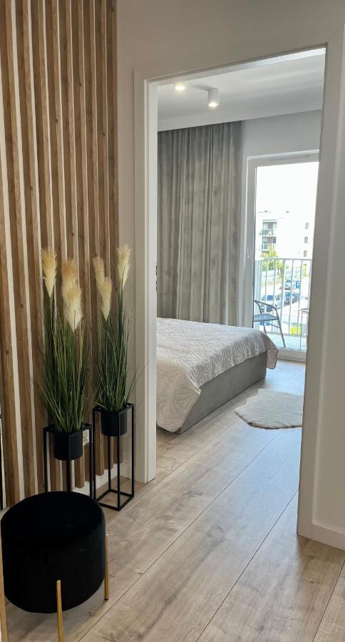 Nowoczesny Apartament Z Garazem Morelova Danzica Esterno foto