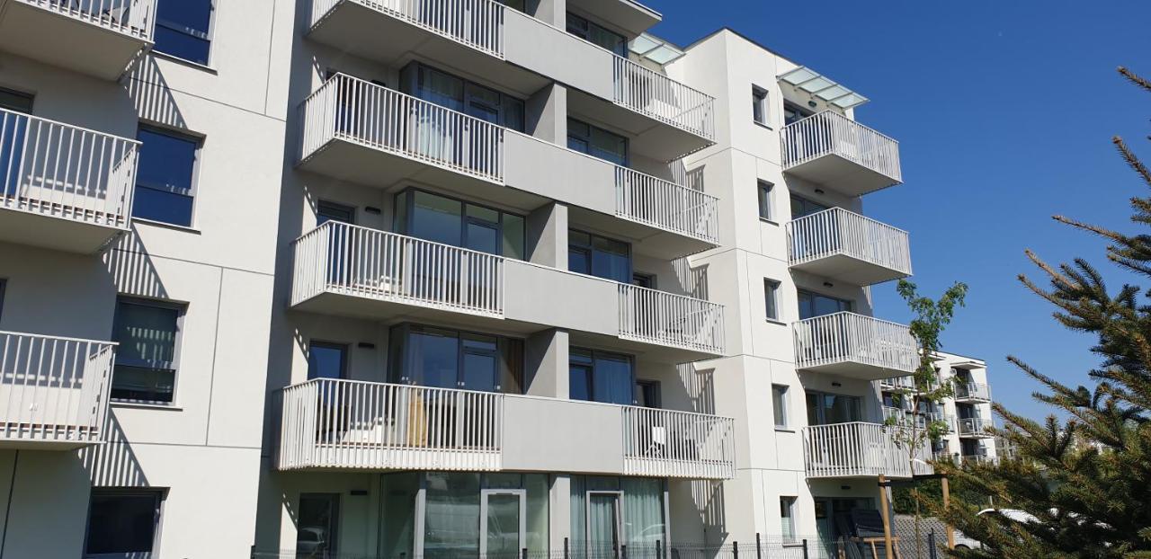 Nowoczesny Apartament Z Garazem Morelova Danzica Esterno foto