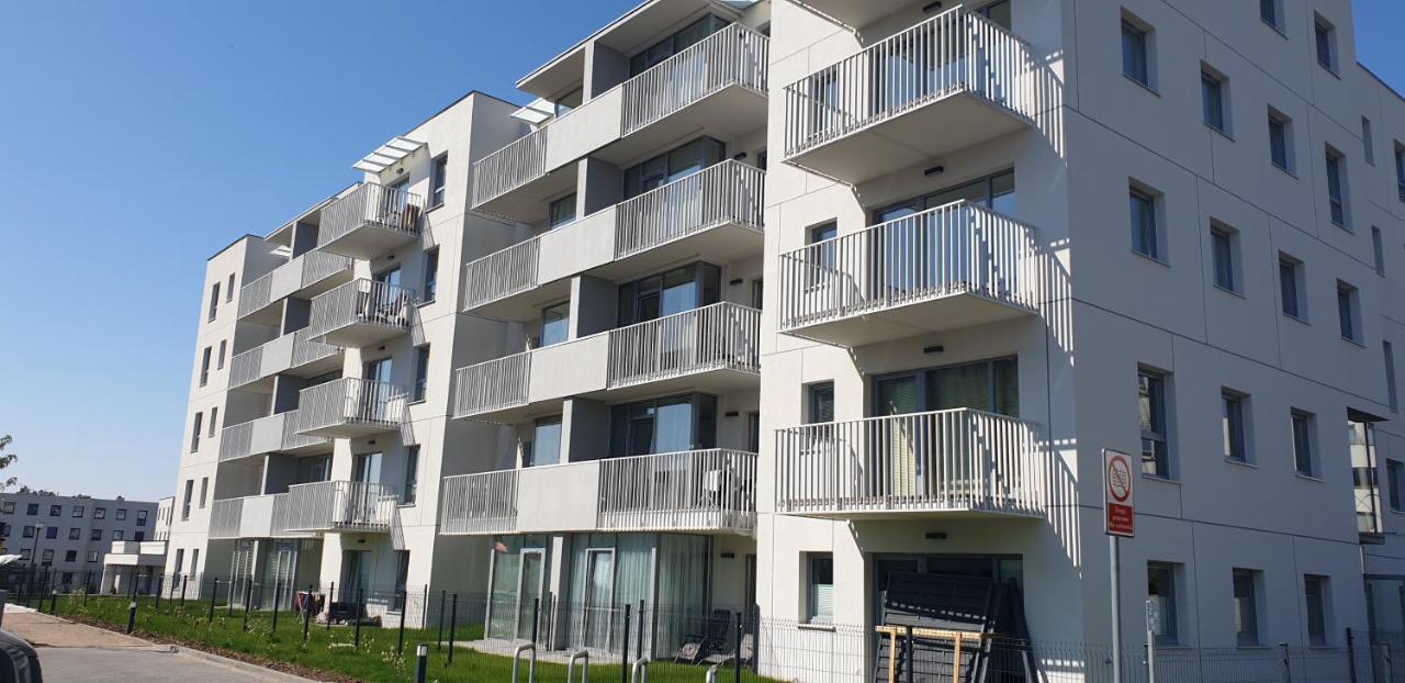 Nowoczesny Apartament Z Garazem Morelova Danzica Esterno foto